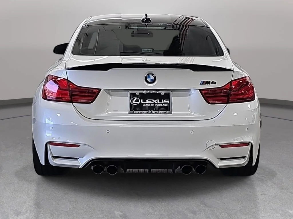 Used 2018 White BMW Base image 7