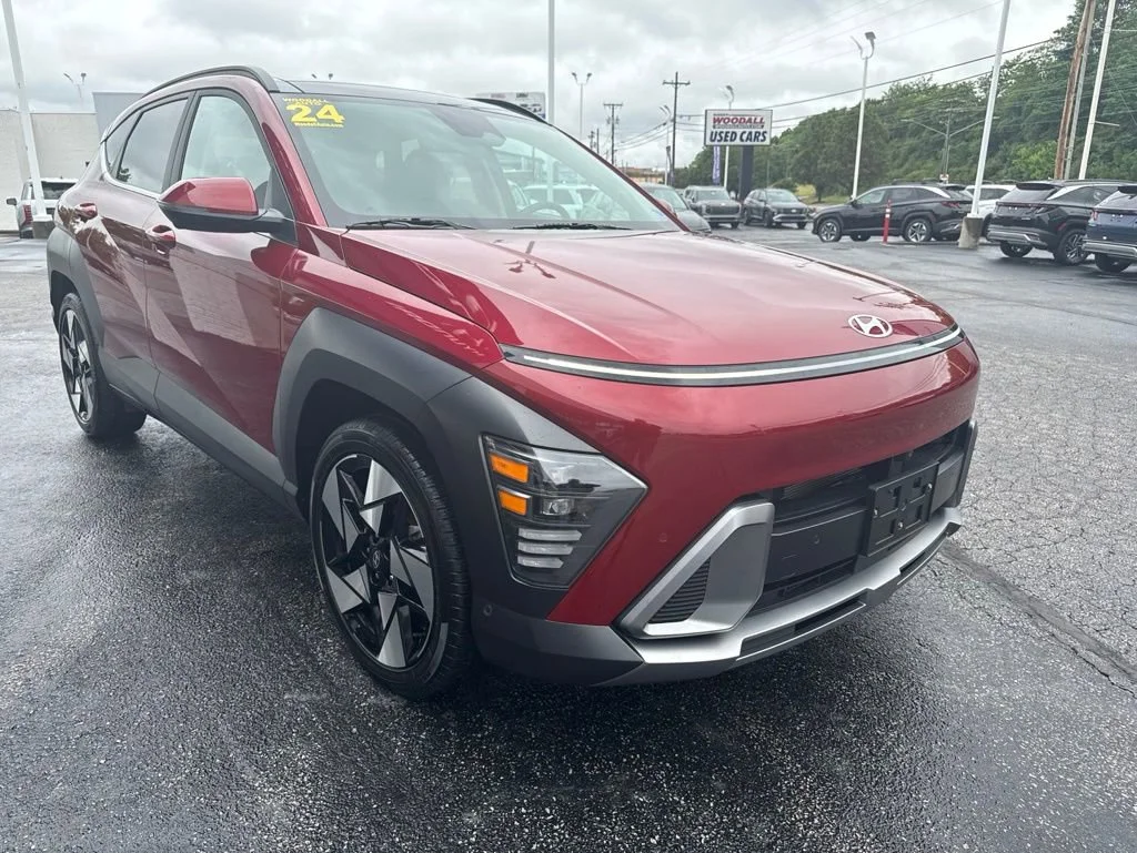 Used 2024 Red Hyundai Limited image 3