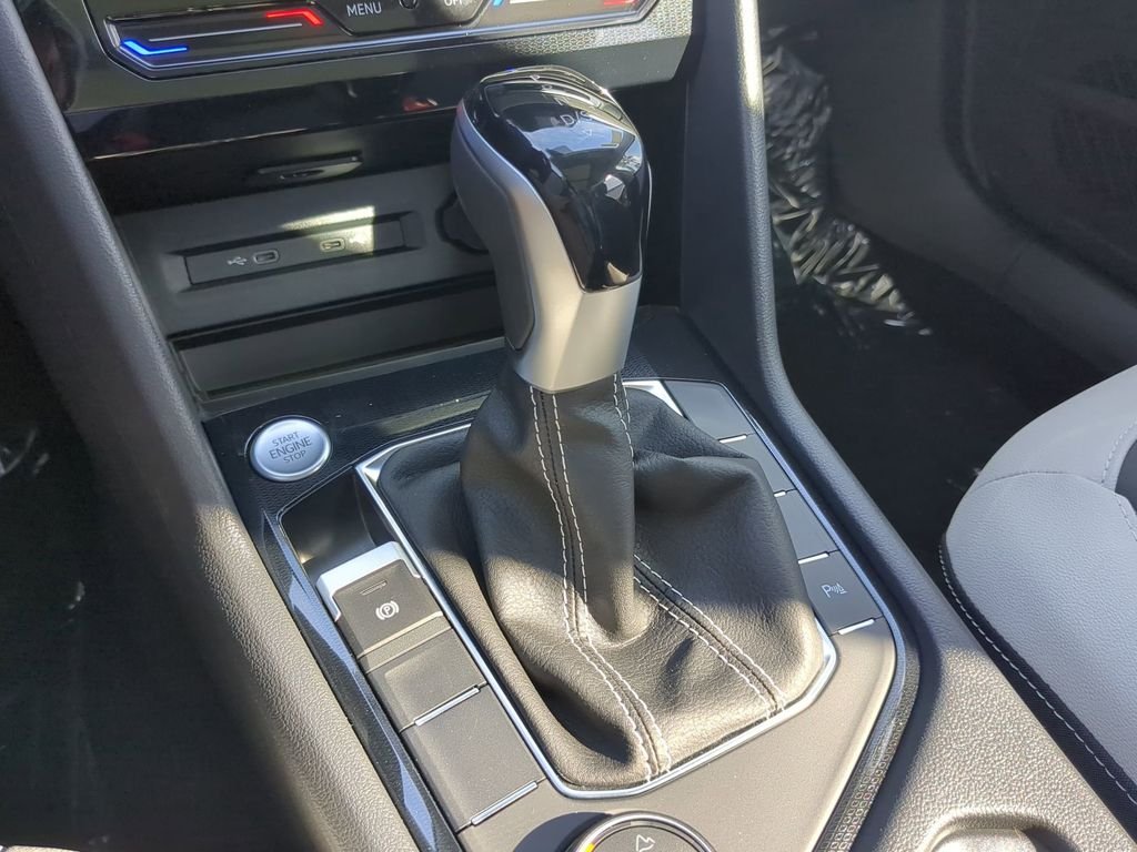 New 2026 White Volkswagen 1.5T SE image 26