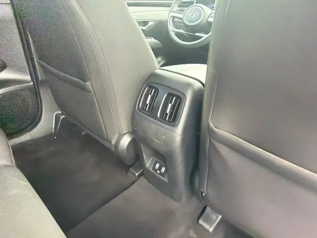 Used 2022 Quartz White Hyundai SEL image 14