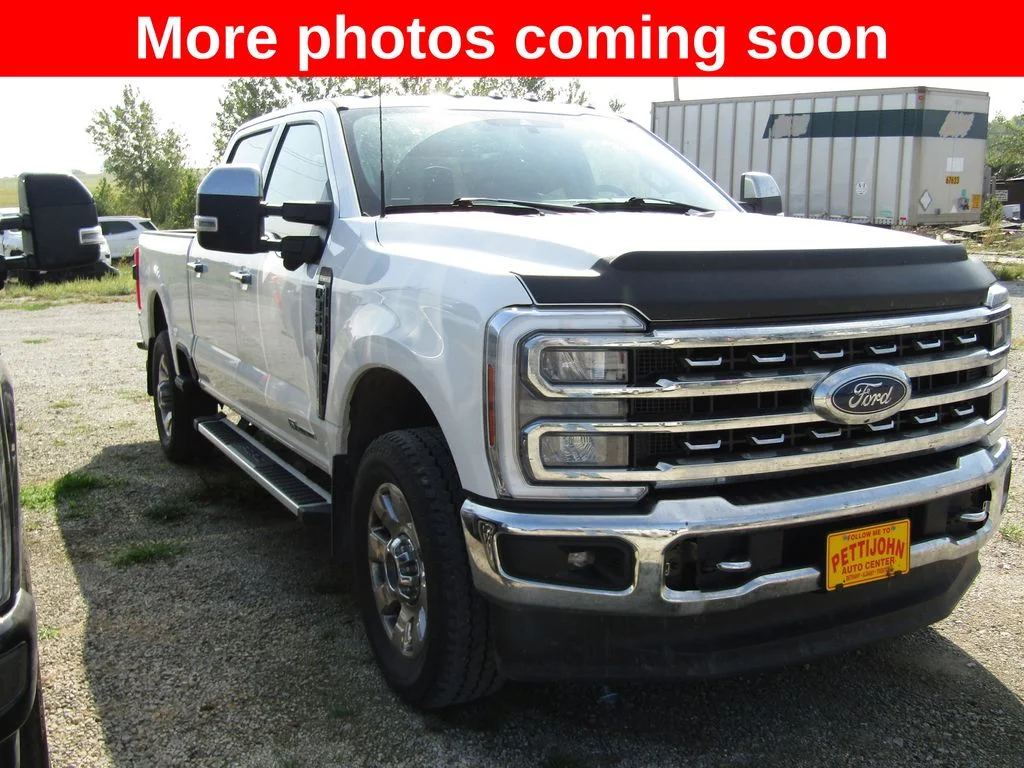 Used 2024 White Ford Lariat image 7