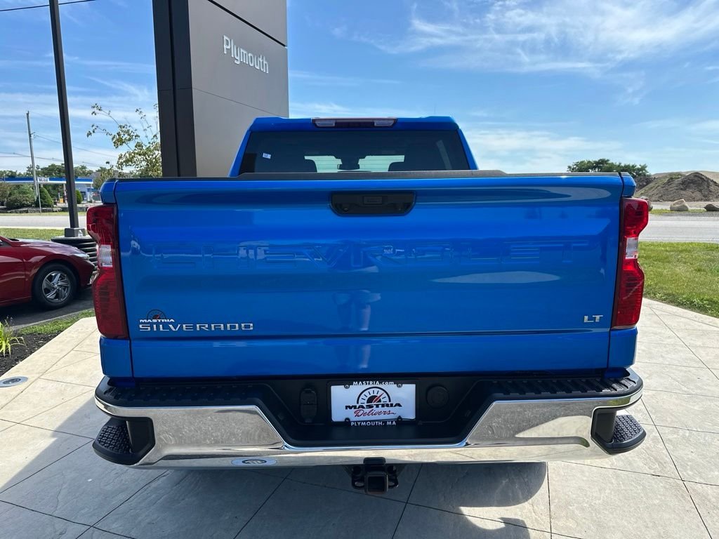 Used 2025 Blue Chevrolet LT image 4