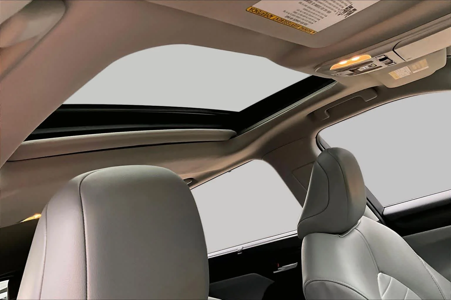 Used 2021 Magnetic Gray Metallic Toyota XLE image 14