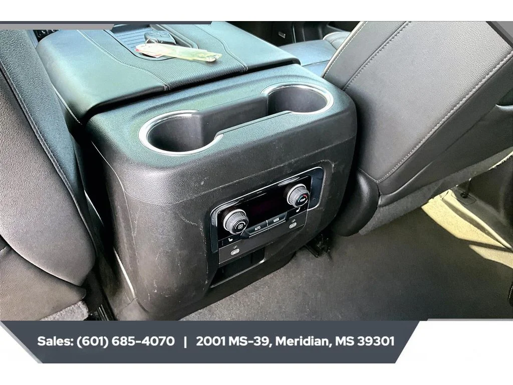 Used 2023 Silver Sage Metallic Chevrolet Premier image 25
