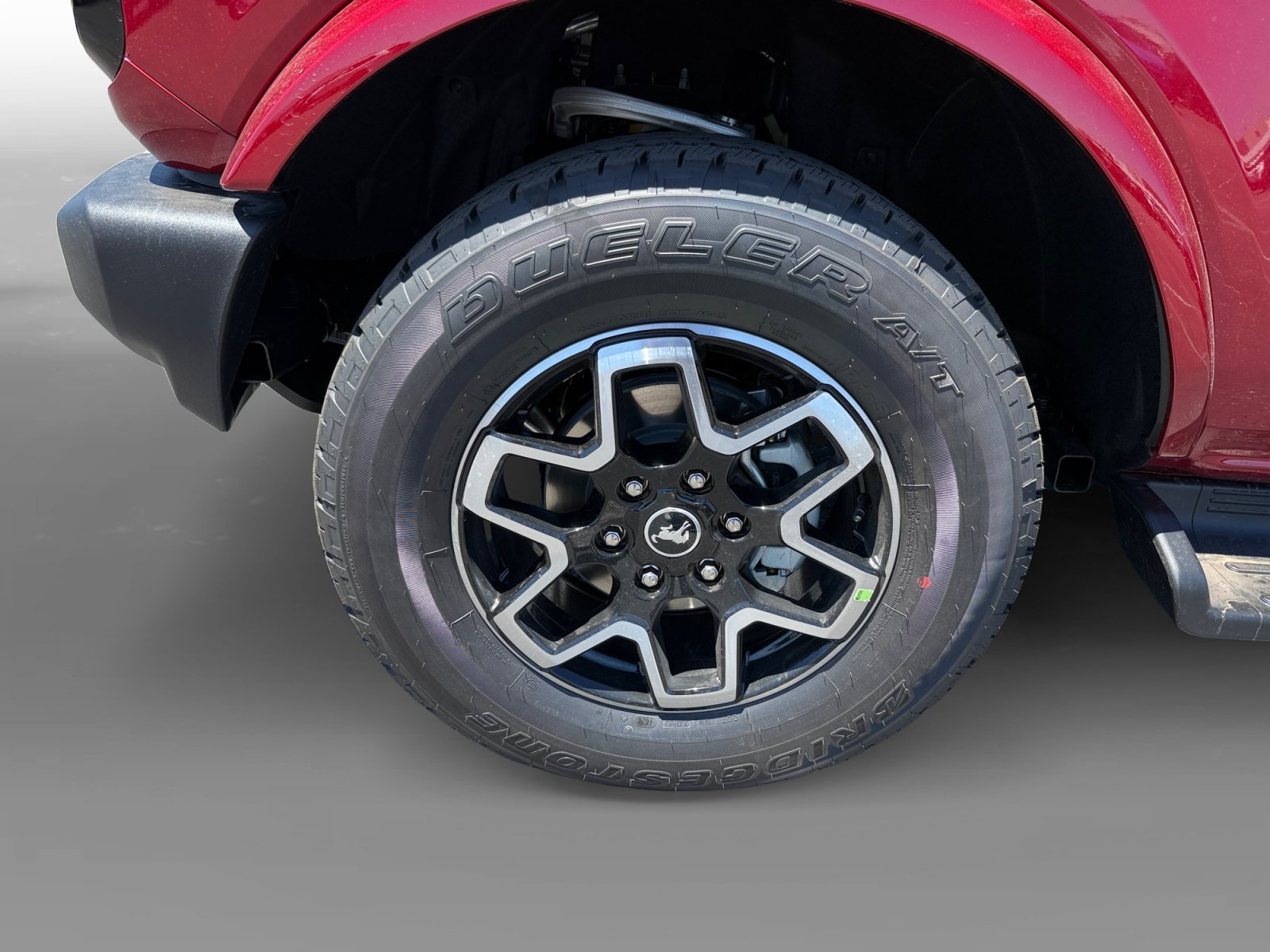 New 2026 Ruby Red Metallic Tinted Clearcoat Ford Outer Banks® image 9