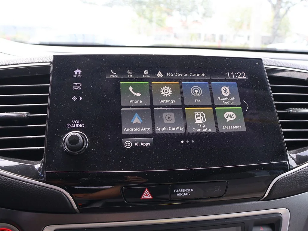 Used 2021 Silver Honda EX image 39