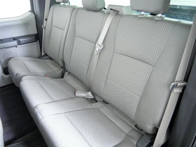 Used 2015 Black Ford XLT image 16