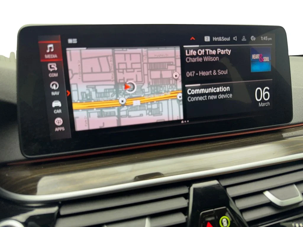 Used 2022 Blue BMW 530i xDrive image 63