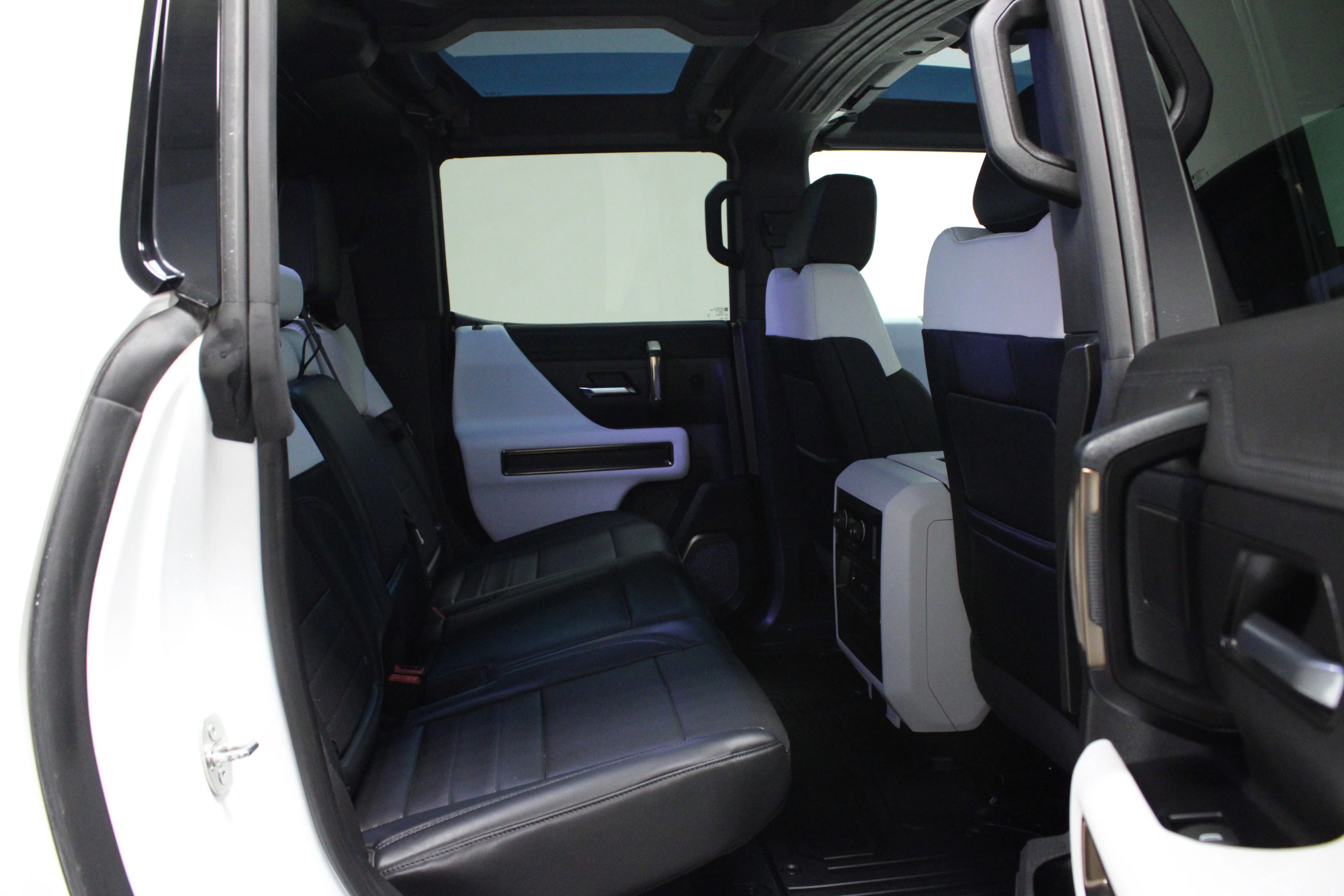 Used 2023 Interstellar White GMC 3X image 15