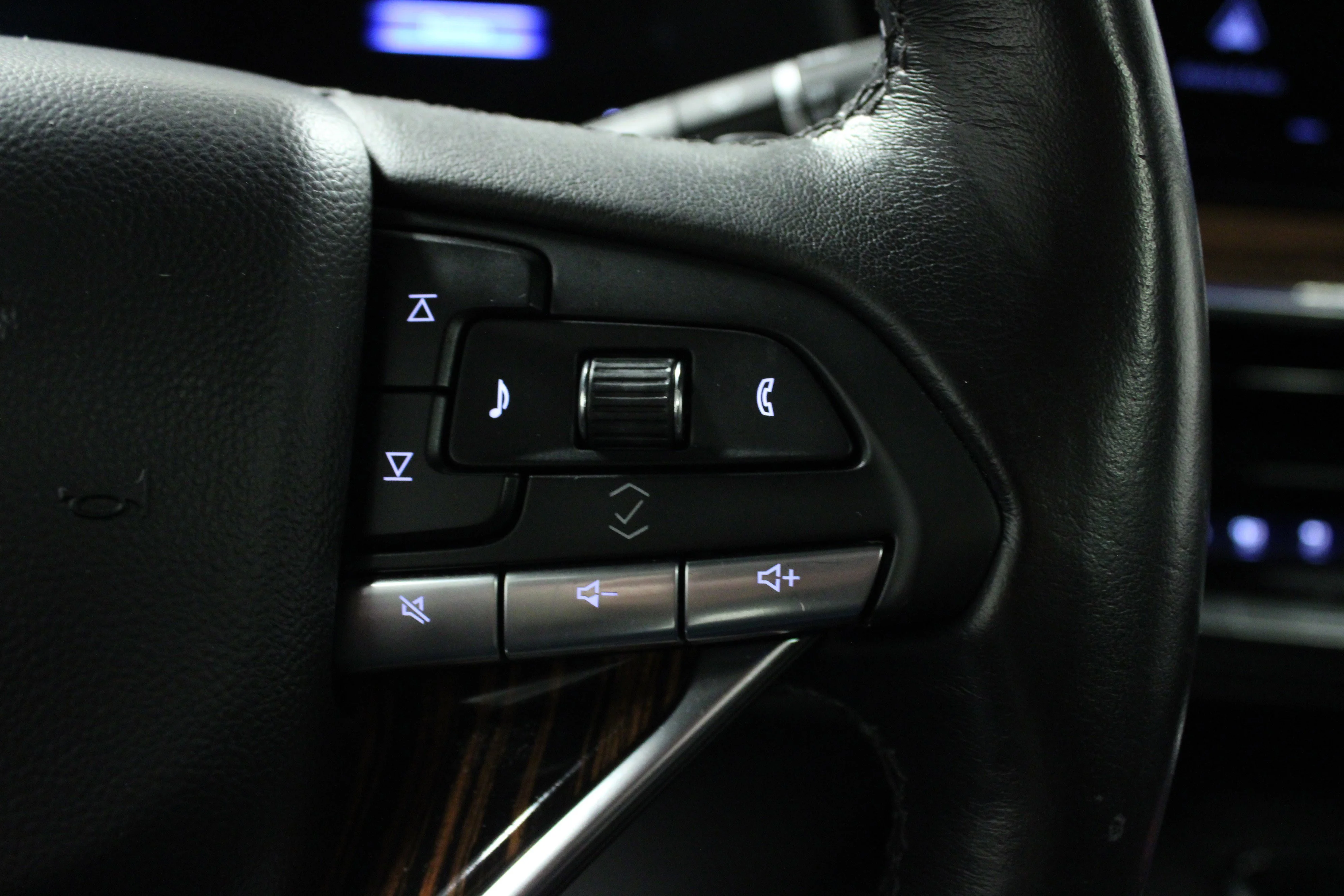 Used 2023 Dark Moon Blue Metallic Cadillac Premium Luxury image 22