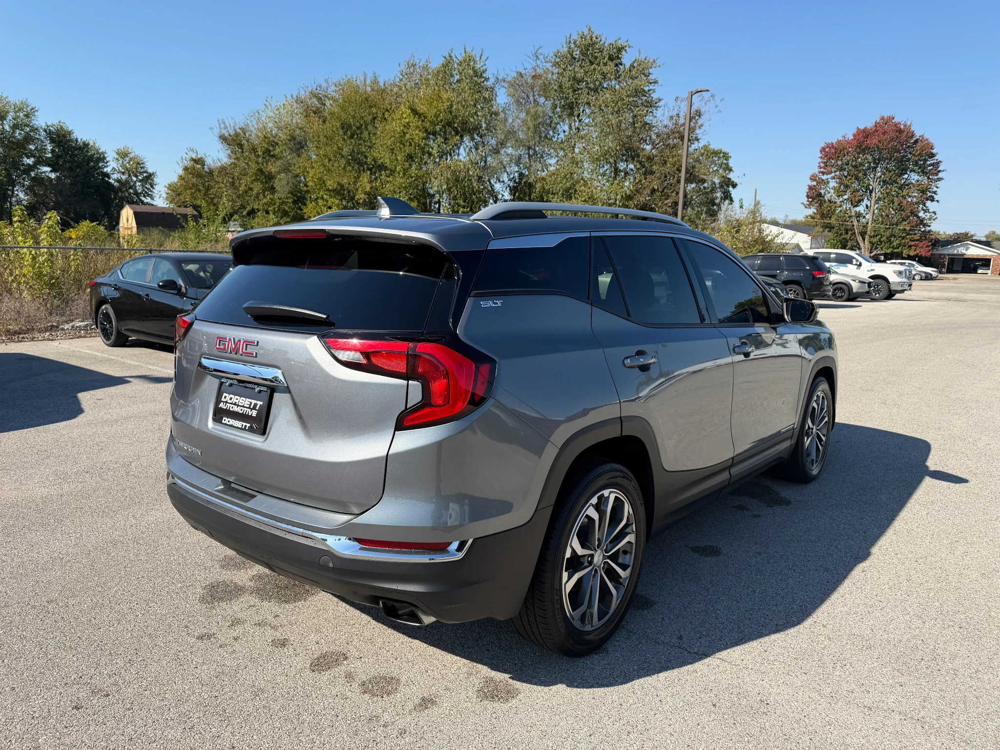 Used 2020 Satin Steel Metallic GMC SLT image 6
