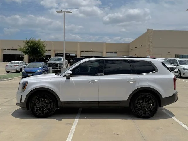 Used 2021 White Kia SX image 7