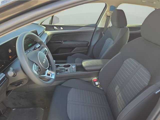 New 2026 Interstellar Gray Kia LXS FWD image 15
