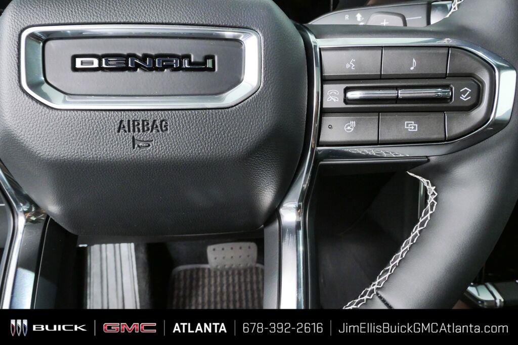 2027 GMC Acadia Denali Ultimate - Photo 11