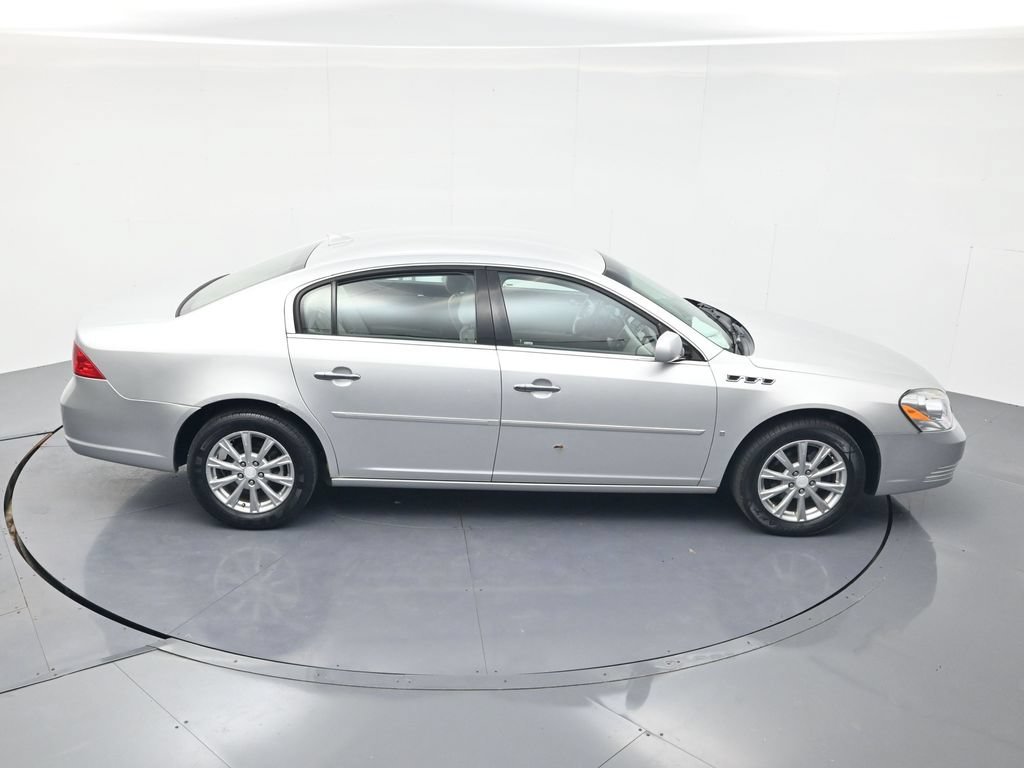 Used 2009 Quicksilver Metallic Buick CX image 39