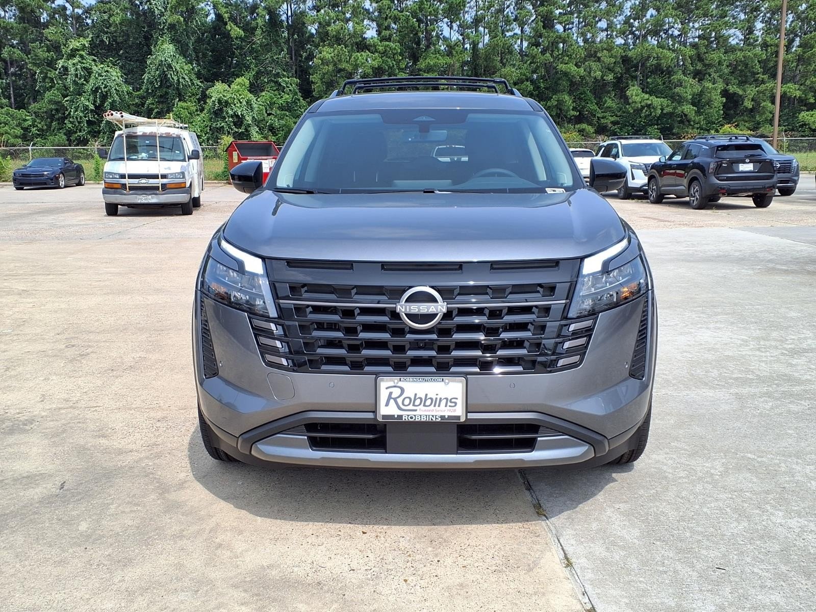 New 2026 Gun Metallic Nissan SL image 2