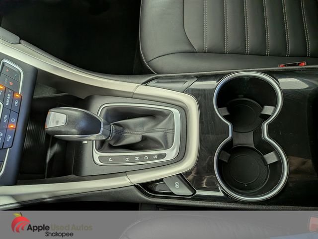 Used 2016 White Ford SE image 23