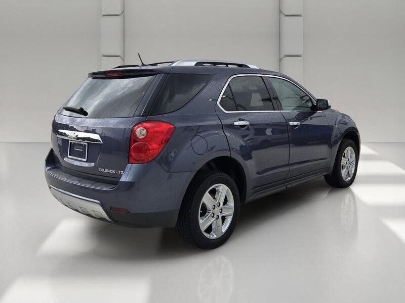 Used 2014 Blue Metallic CHEVROLET FWD 4DR LTZ image 5