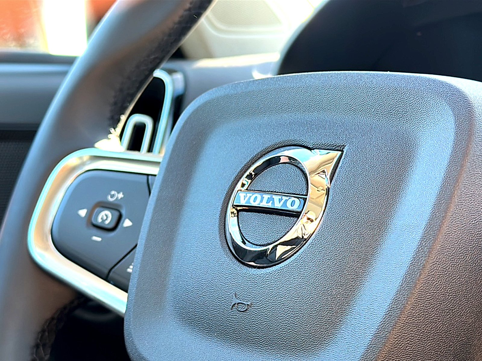 New 2026 Onyx Black Volvo Core image 21