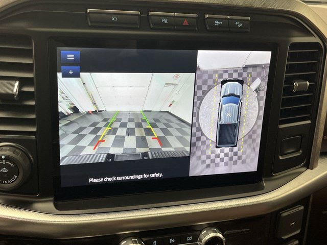 Used 2023 Antimatter Blue Metallic Ford King Ranch image 6