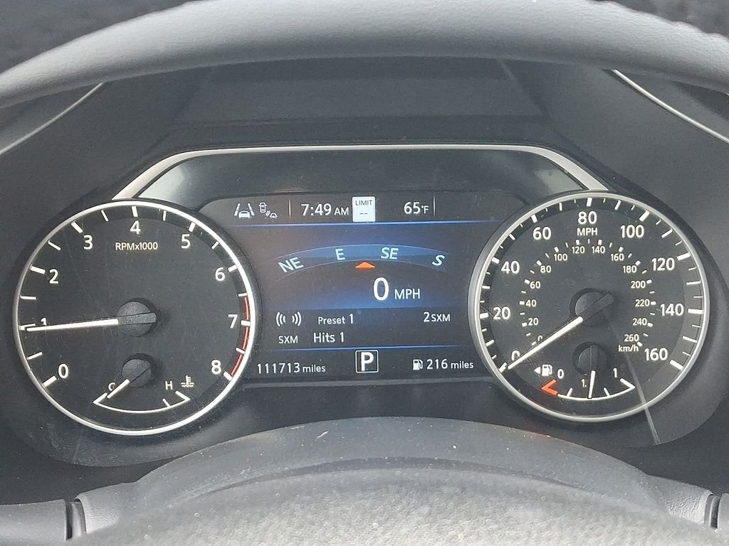 Used 2021 Brown Nissan Platinum image 21