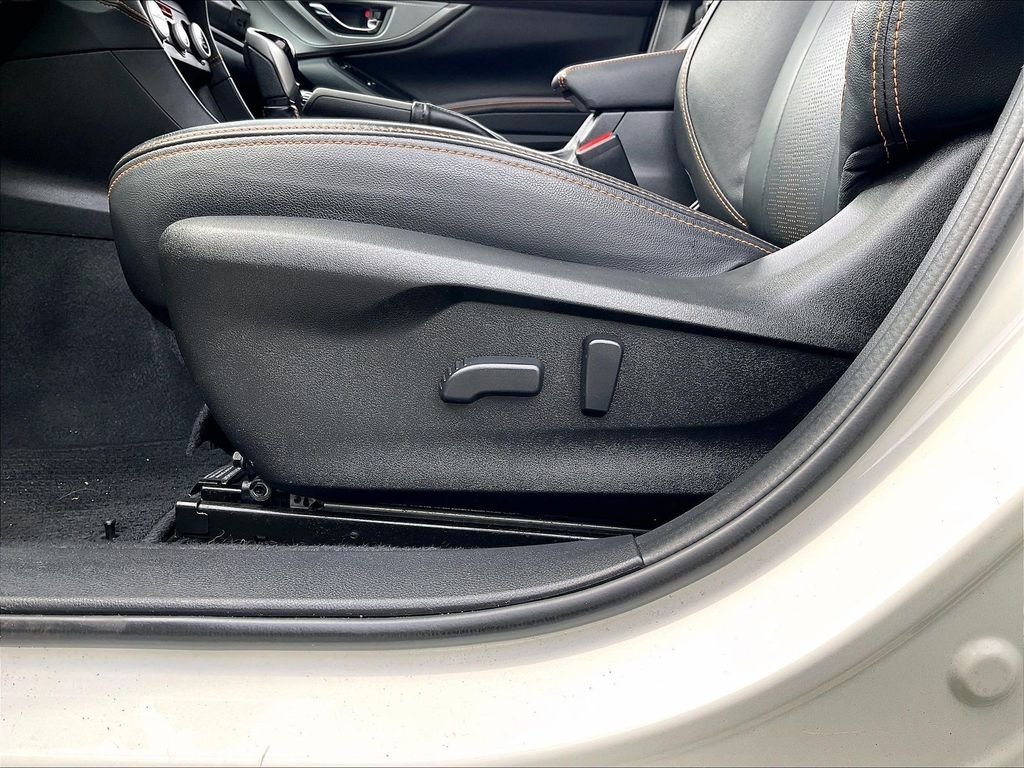 Used 2021 White Subaru Limited image 27
