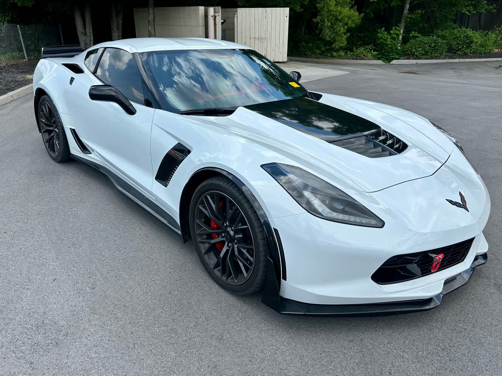 Used 2016 Arctic White Chevrolet Z06 3LZ image 3