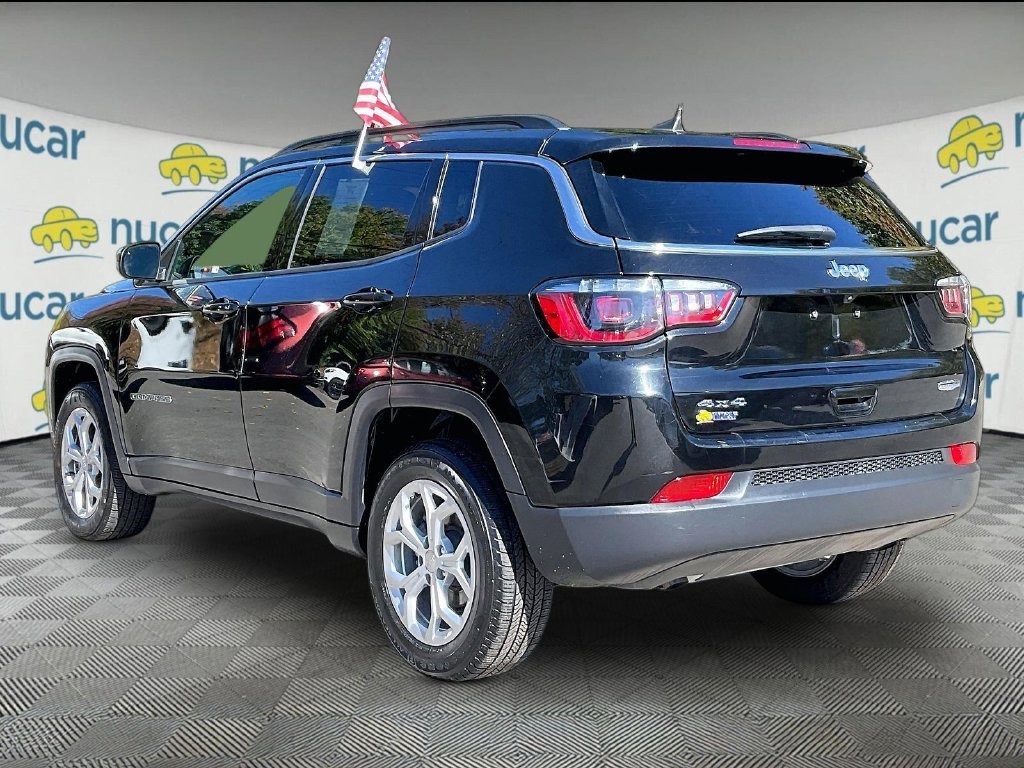 Used 2024 Black Jeep Latitude image 4