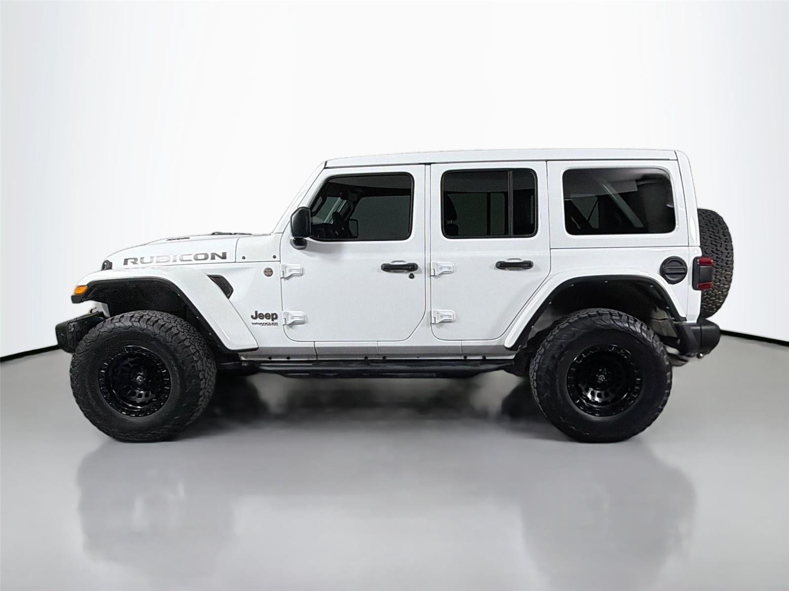 Used 2022 Bright White Jeep Unlimited Rubicon 392 image 8