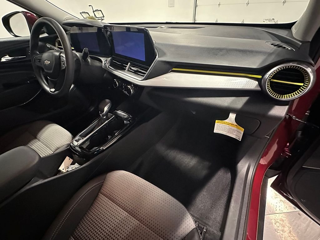 Used 2024 Red Chevrolet LT image 26