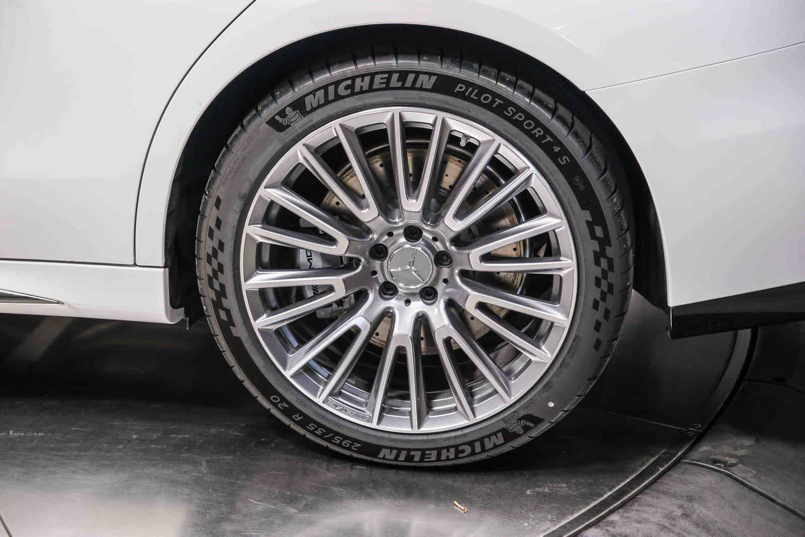 2026 Mercedes-Benz E-Class AMG E53 - Photo 9