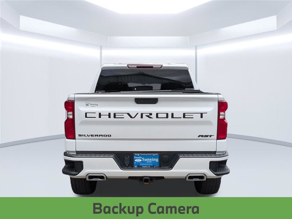 Used 2022 White Chevrolet RST image 5
