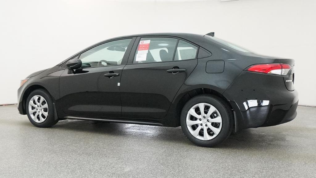 New 2026 Midnight Black Metallic Toyota LE image 2