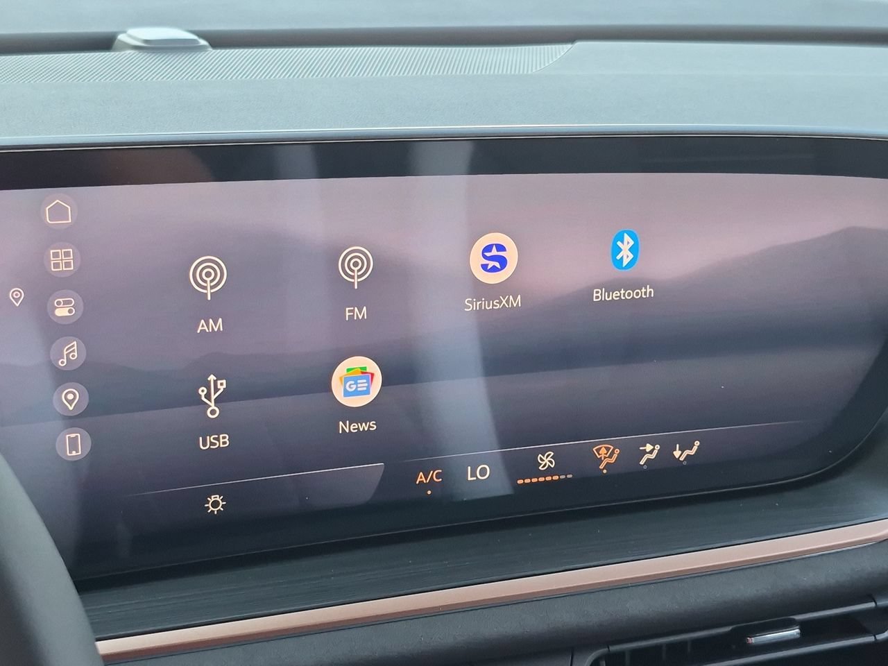 2026 Buick Envision Sport Touring - Photo 13