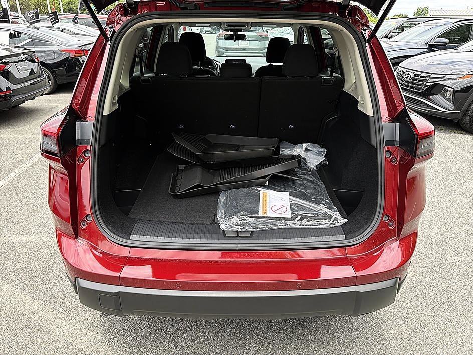 Used 2026 Scarlet Ember Tintcoat Nissan S image 23