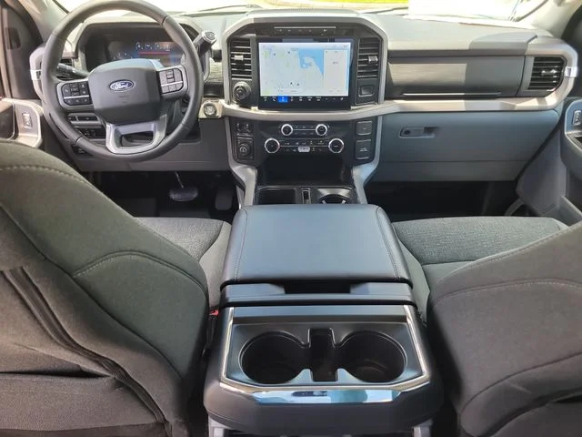 Used 2024 Black Ford XLT image 13