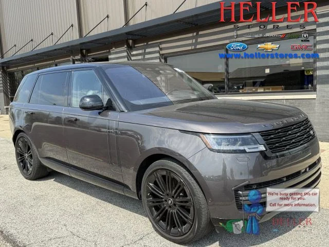 2023 Land Rover Range Rover 3.0 SE LWB 7's photo