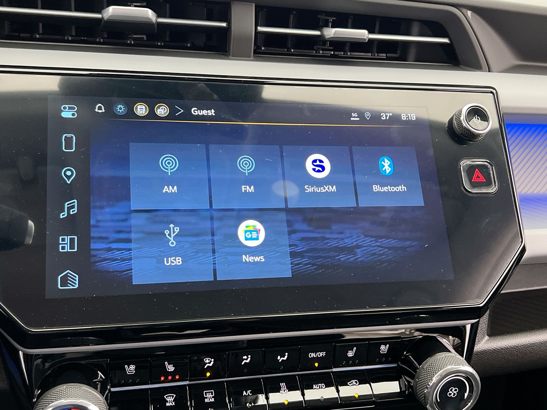 2027 Chevrolet Bolt RS - Photo 68