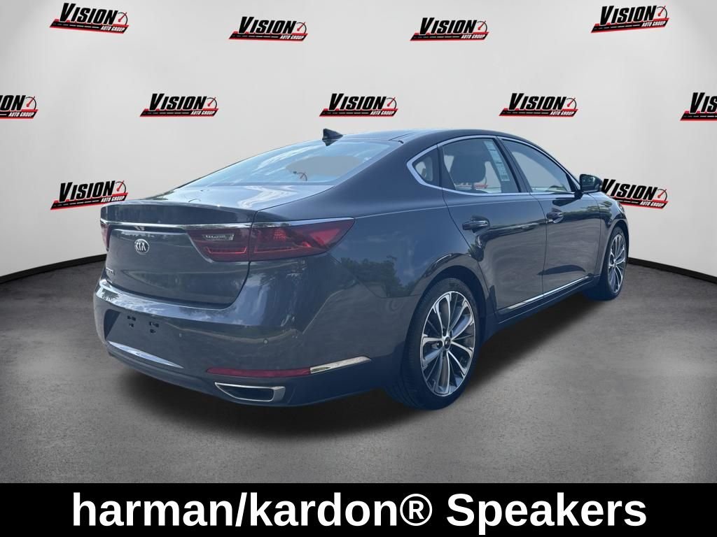 Used 2019 Gray Kia Technology image 5
