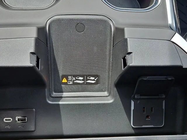2026 Chevrolet Silverado 1500 LTZ - Photo 27