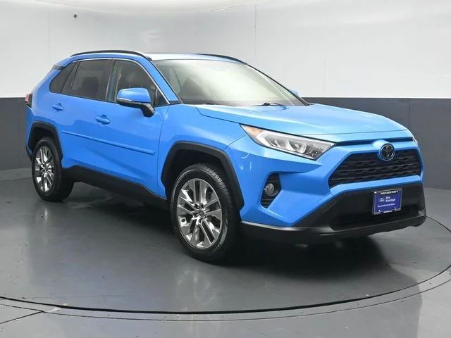 2021 Toyota RAV4 XLE Premium