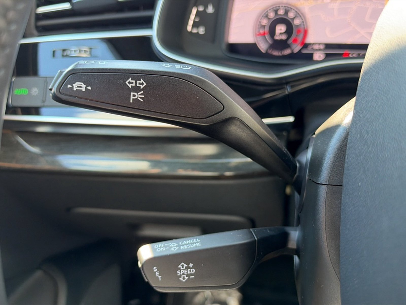 2020 Audi Q7 Premium Plus - Photo 36