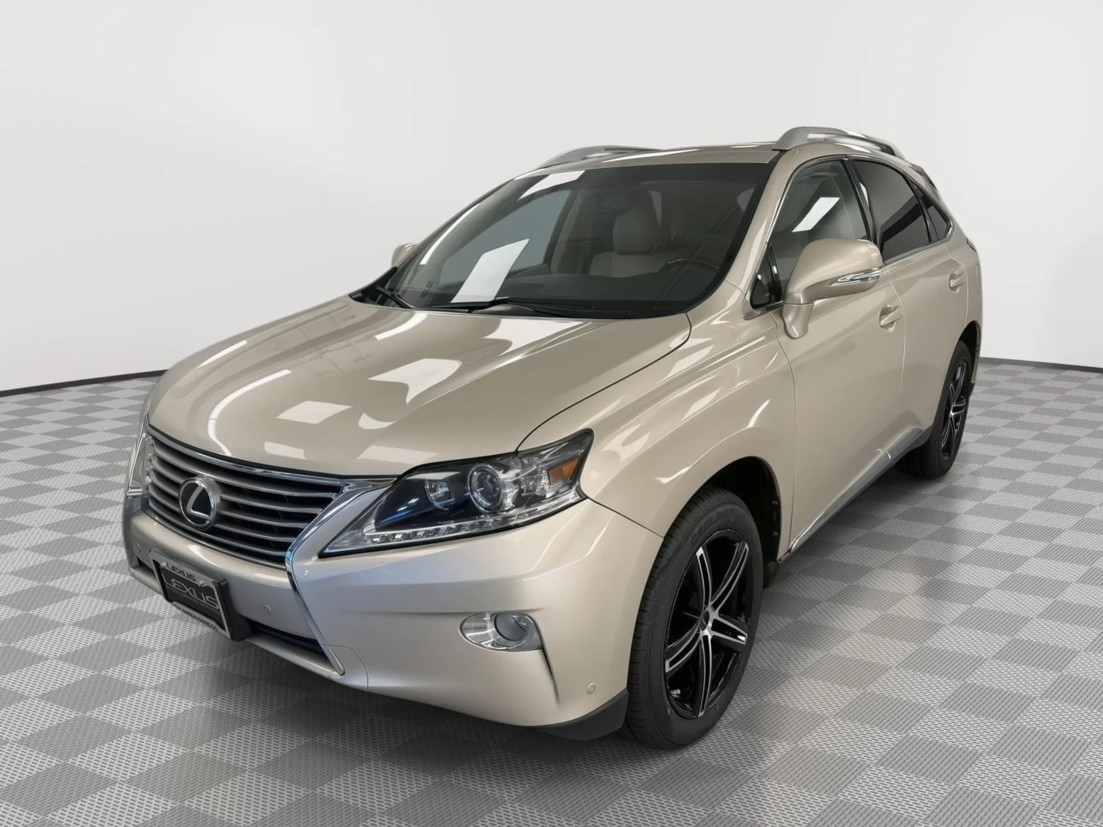 Used 2013 Satin Cashmere Metallic Lexus Base image 25