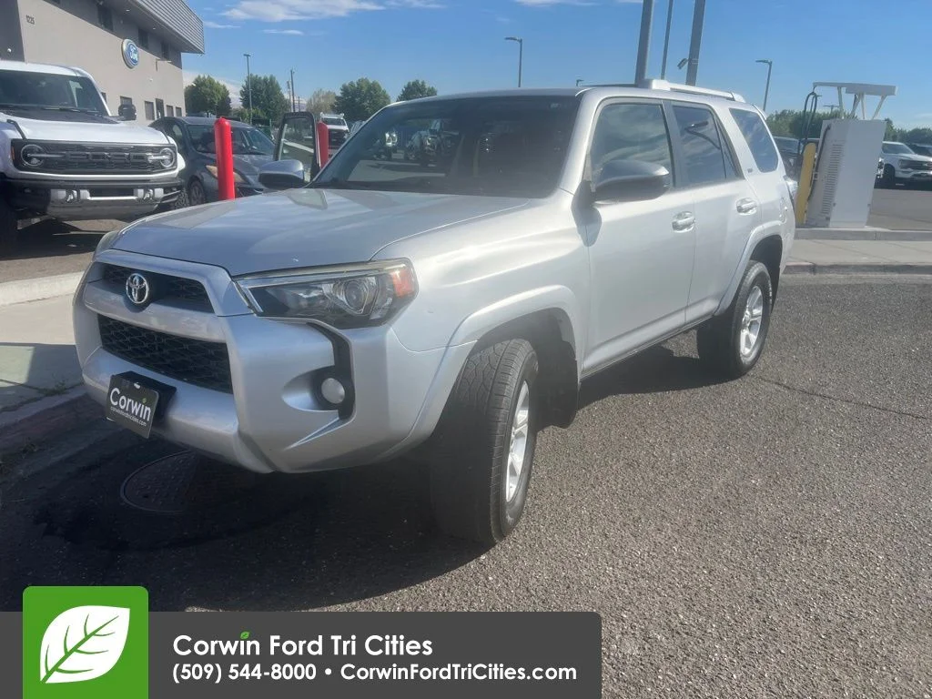 2016 Toyota 4Runner SR5 4x4 V6's photo