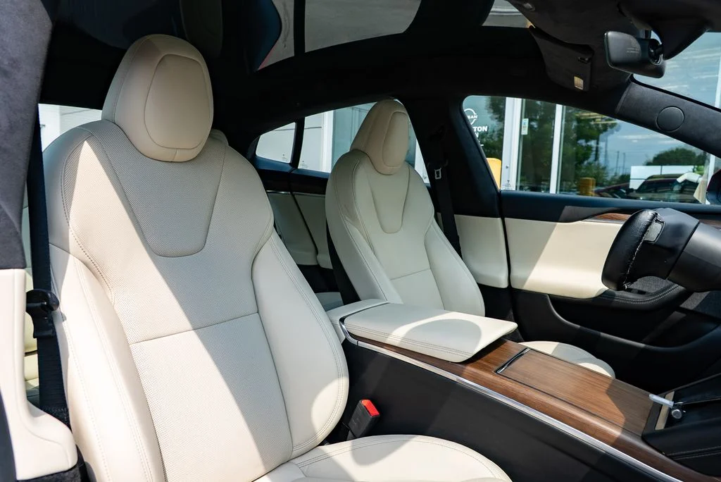 Used 2022 Red Tesla Base image 23