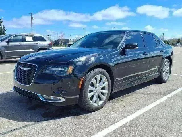2019 Chrysler 300 Touring L AWD's photo