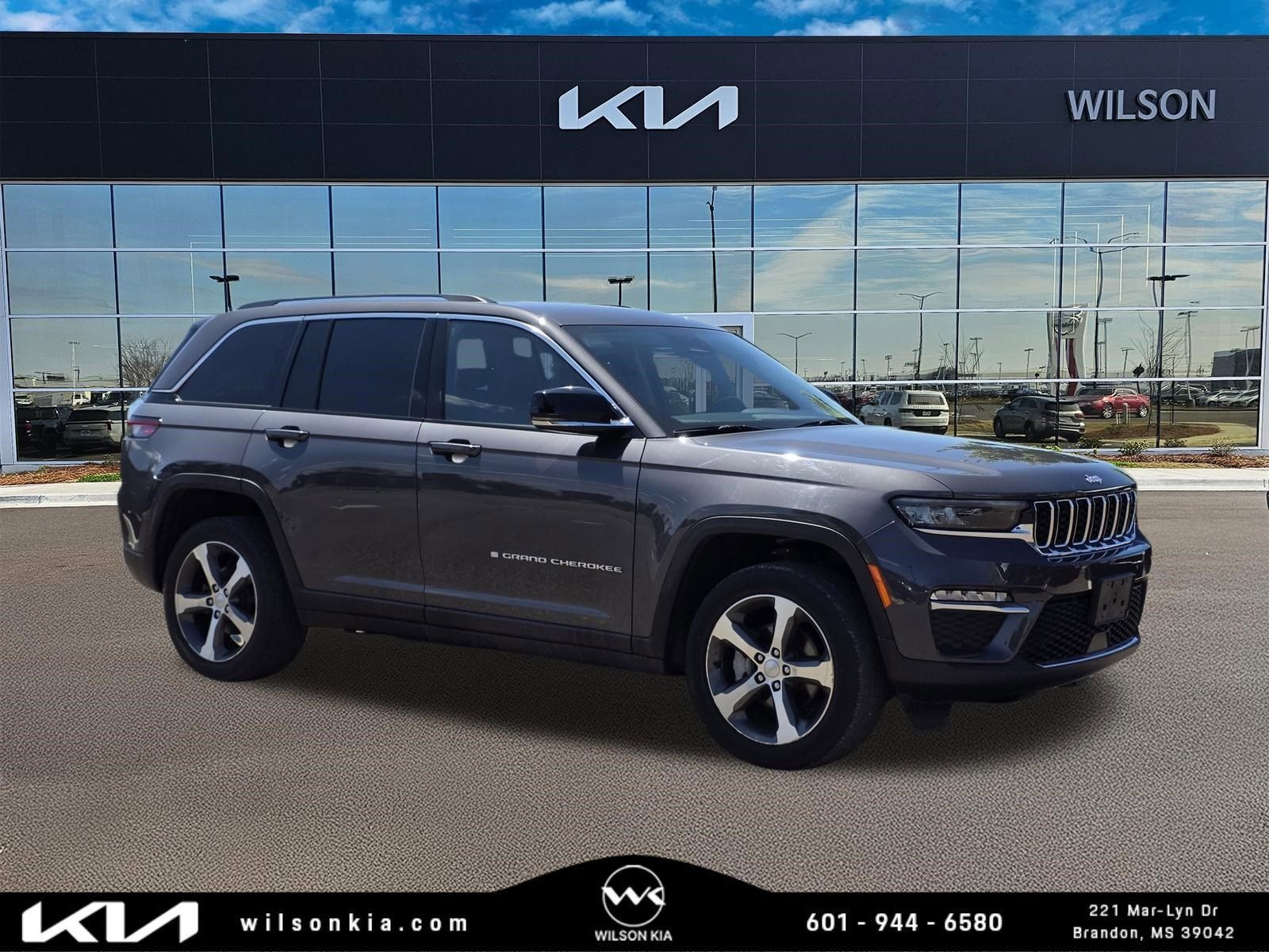 2023 Jeep Grand Cherokee Limited 4x4's photo