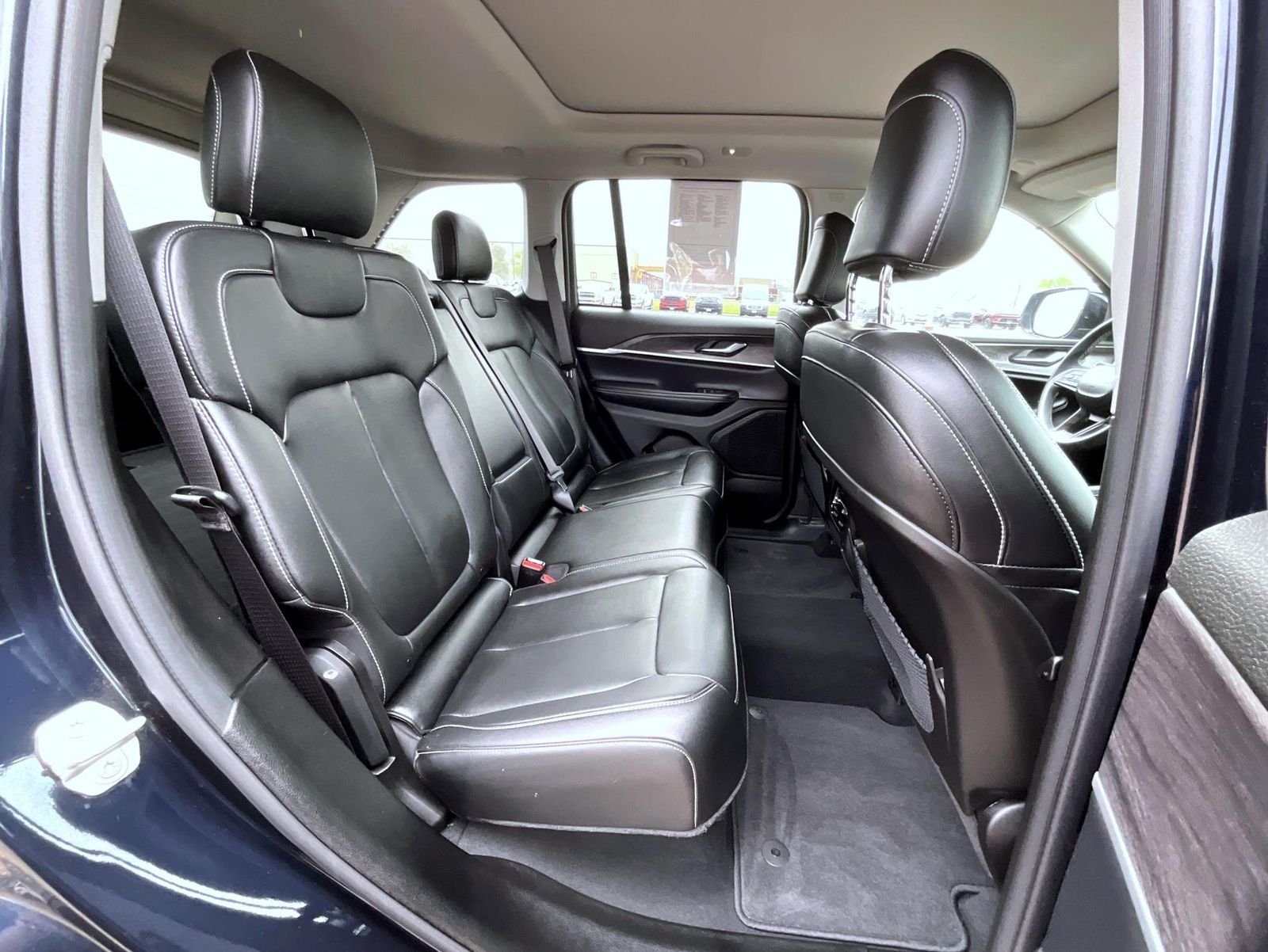 Used 2024 Blue Jeep Limited image 19