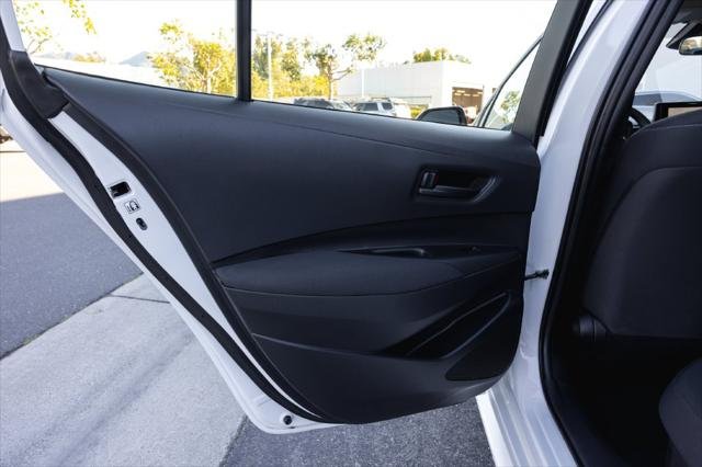Certified Used 2026 WIND CHILL PEARL Toyota  image 29
