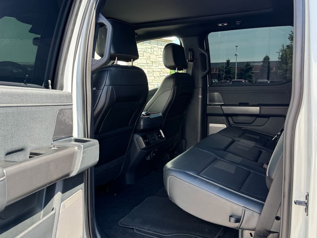 2025 Ford F-150 Lariat - Photo 15